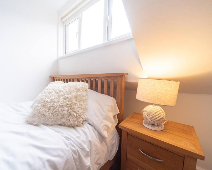 Mumbles View - Free Parking Appartamento Oystermouth Esterno foto